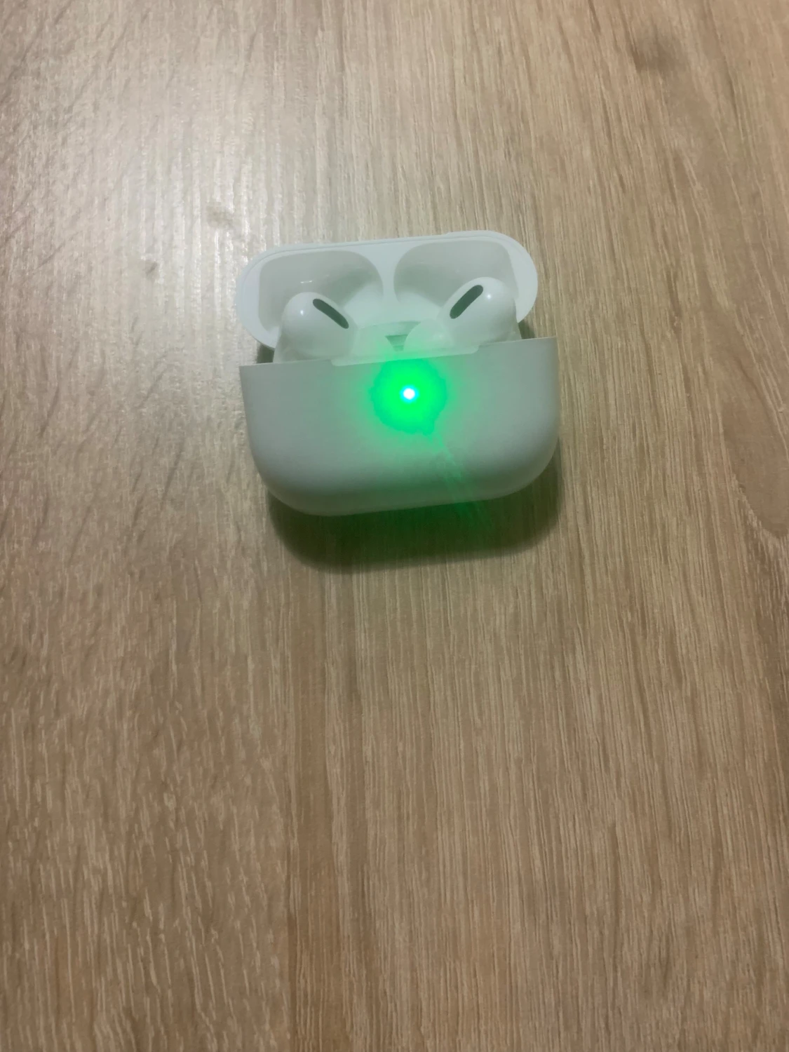 AirPods Pro - 1