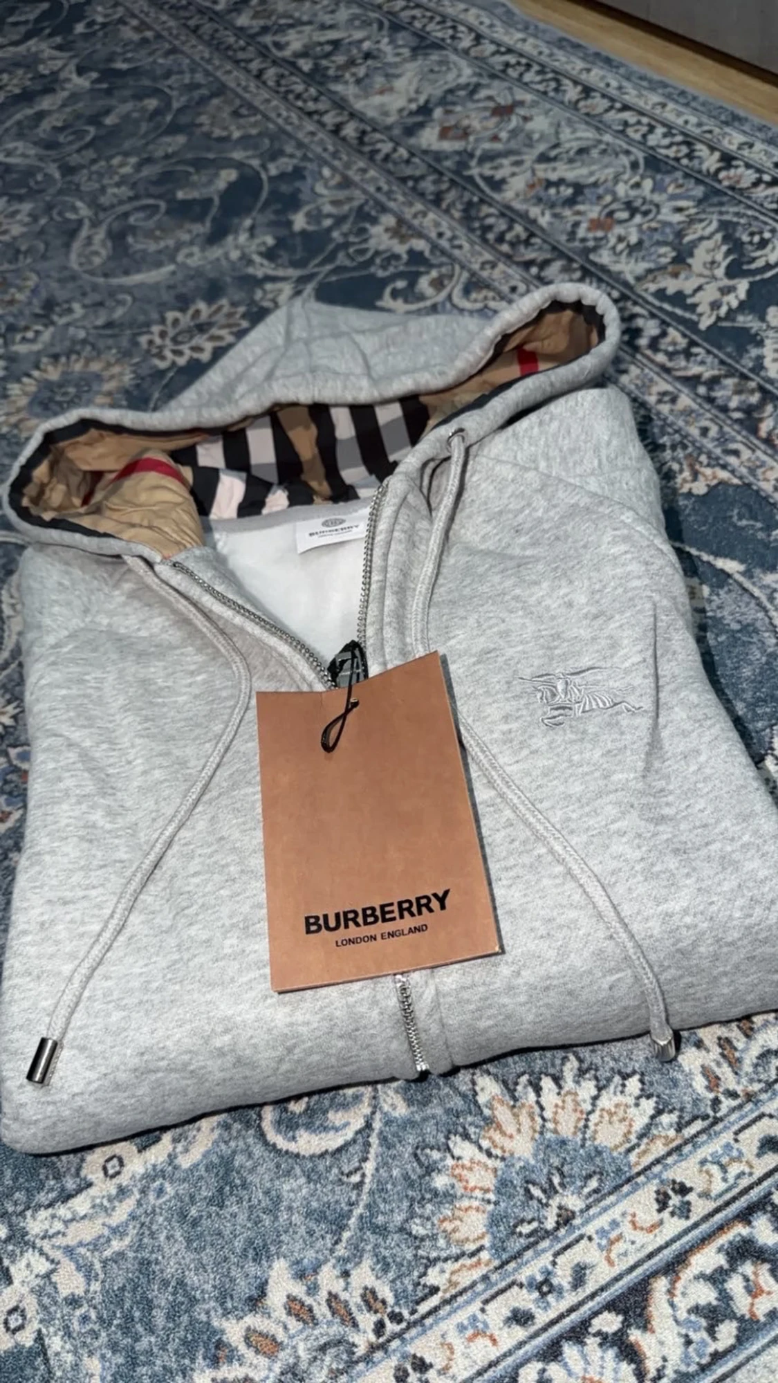 Grå berberry hoodie - 5