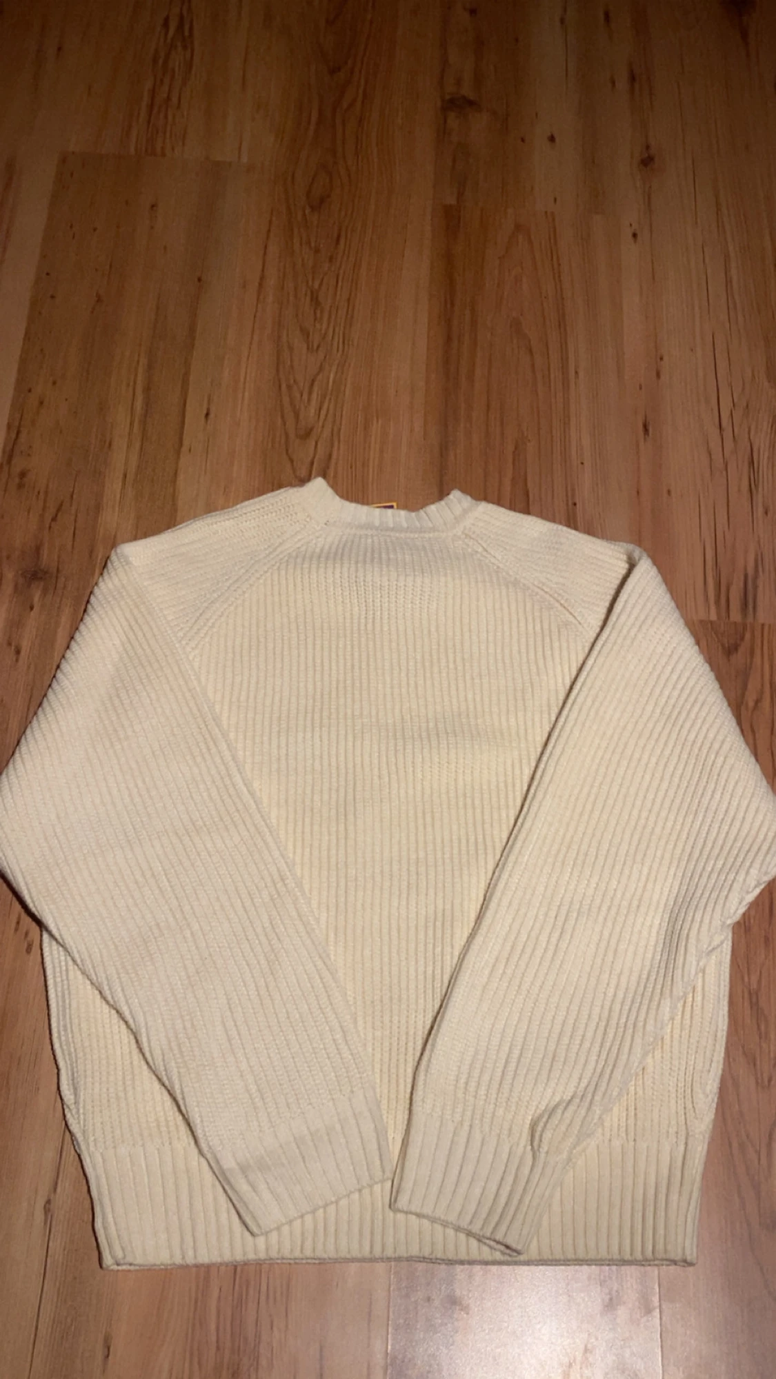 Beige stickad tröja från Cardez - 1