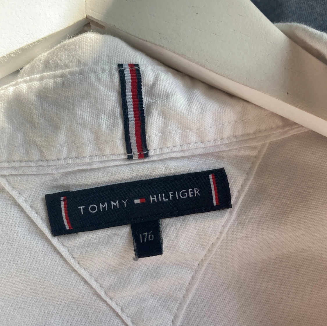 Vit skjorta från Tommy Hilfiger - 3