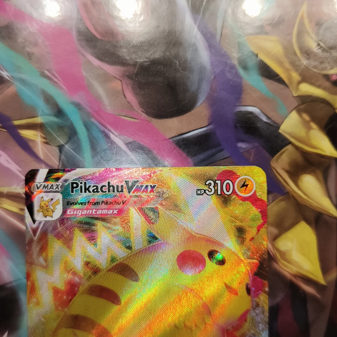 Pokémon Trading Card Game - Pikachu VMAX - 3