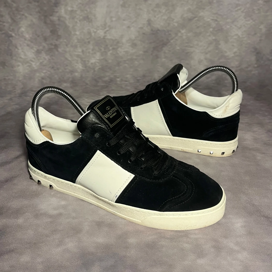 Valentino Garavani flycrew 