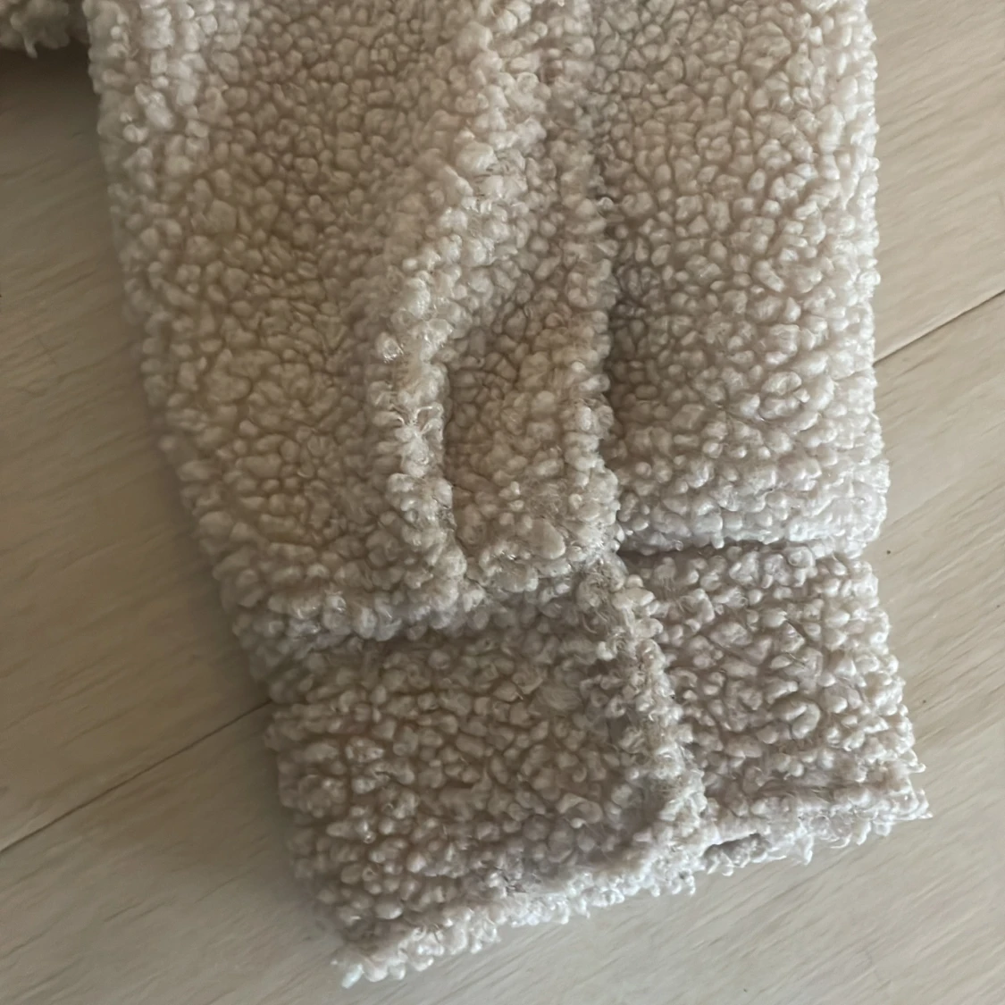 Beige teddyjacka  - 4