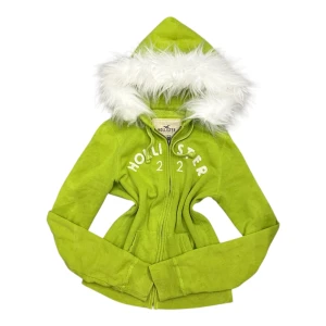 Hollister Fur Hoodie - Söt hoodie från hollister, storlek M men passar mer som x-s tycker jag. 