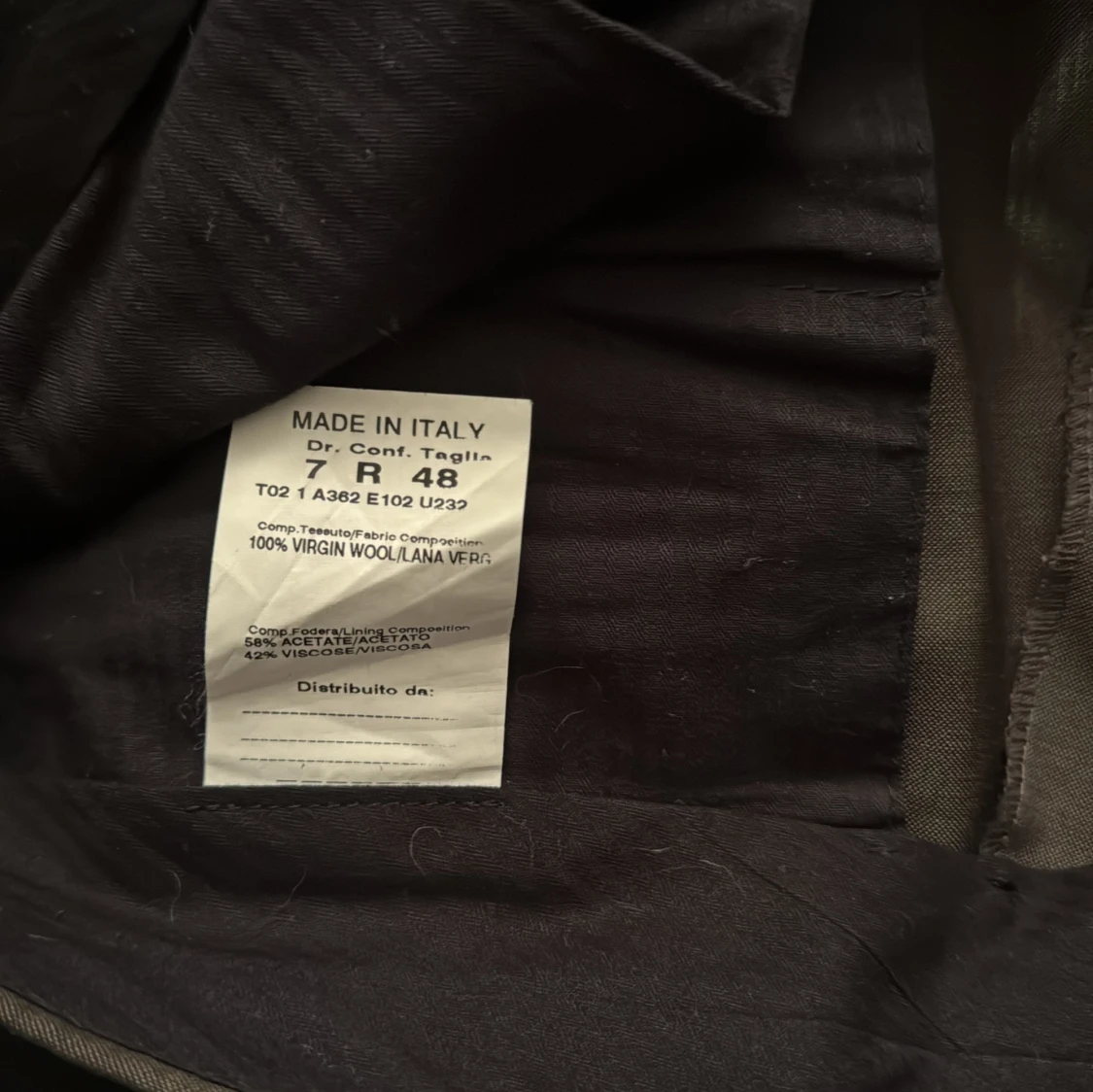 Brun kostym från Rose & Born, stl 48 - 3