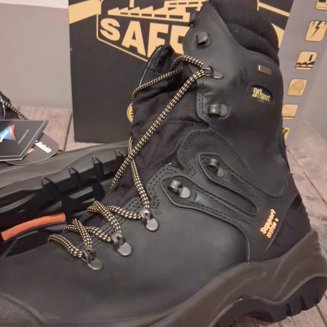 Svarta kängor från Grisport - 3