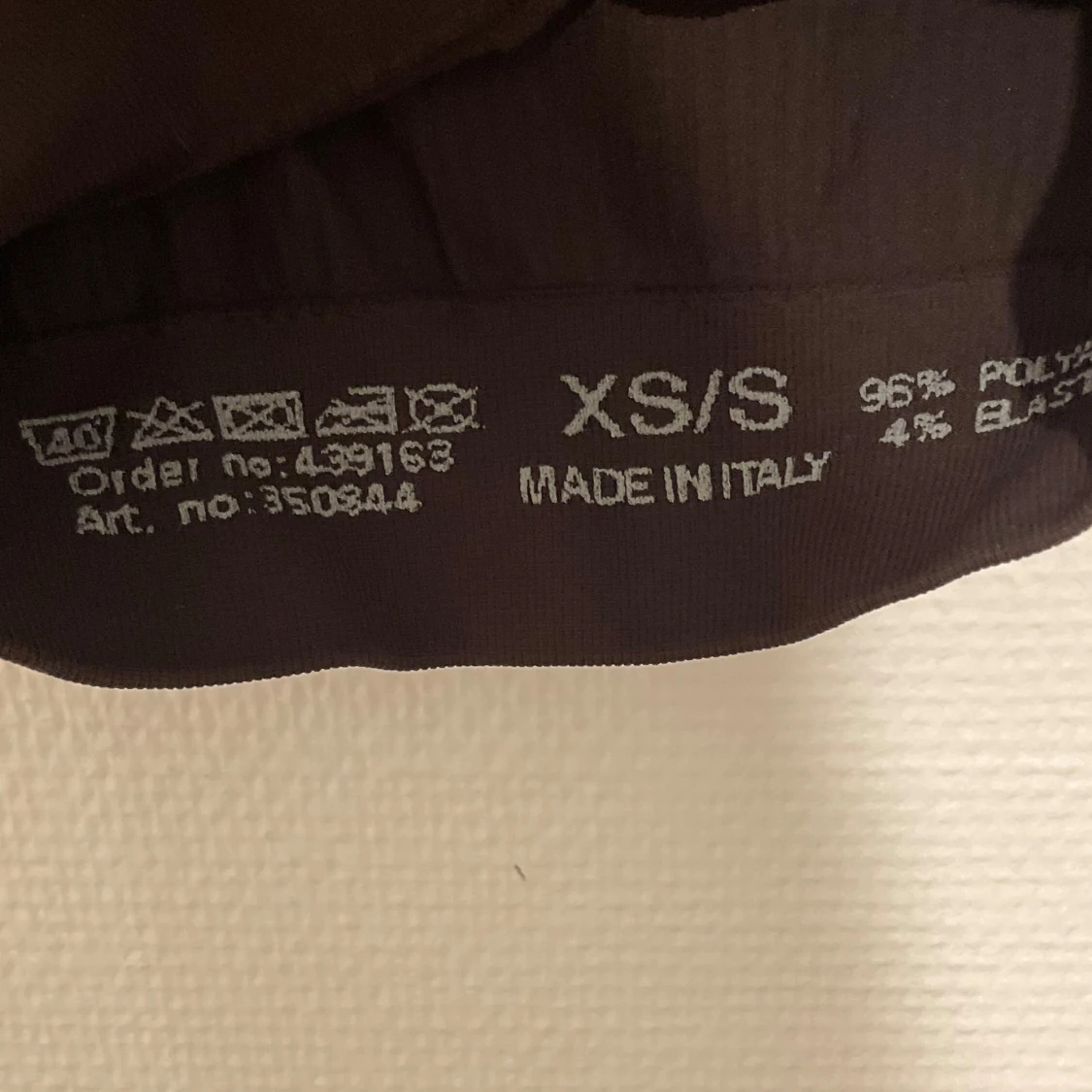 Mörkbrun ribbad träningstopp - 3