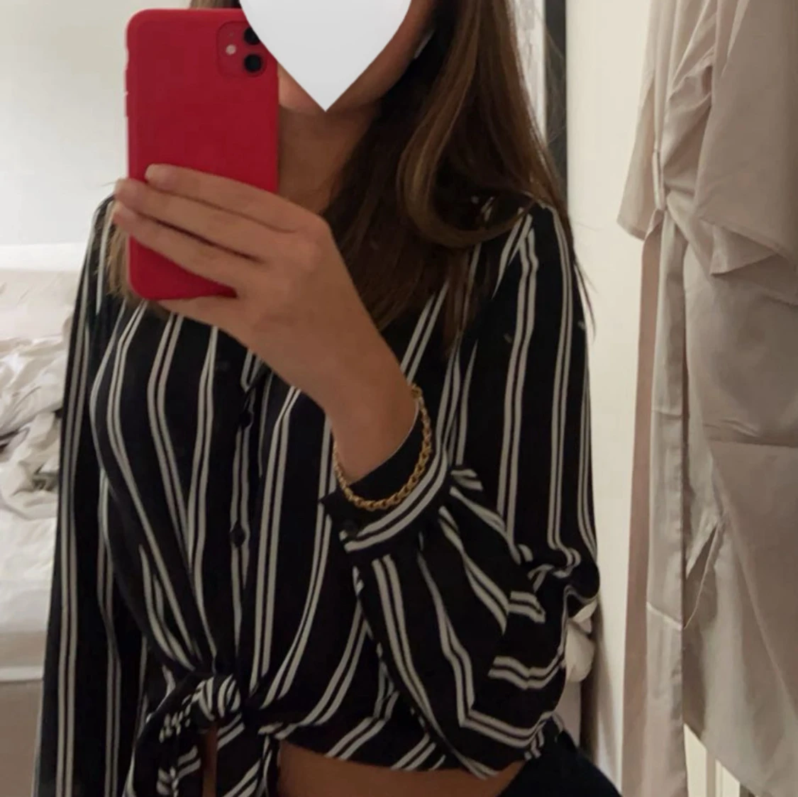 Mörkblå/vitrandig blus