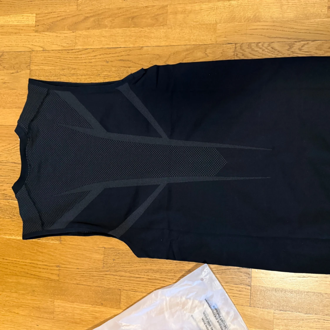 Gymshark Onyx 5.0 Tank - 1