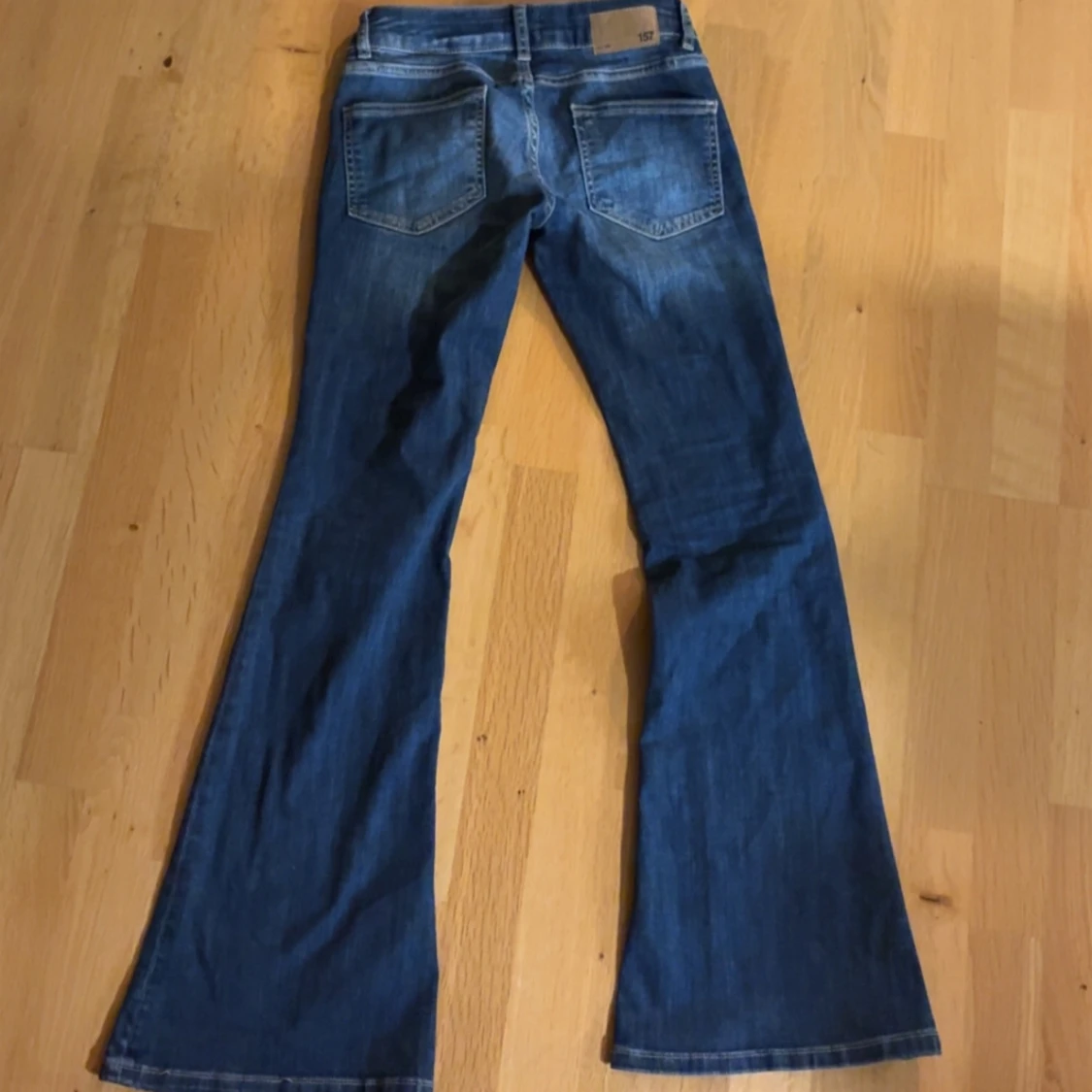 Low waist bootcut jeans från lager 157 - 1