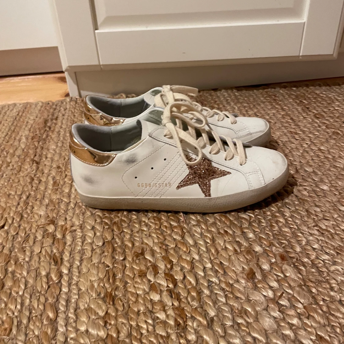 Golden Goose sneakers med glitterstjärna - 1
