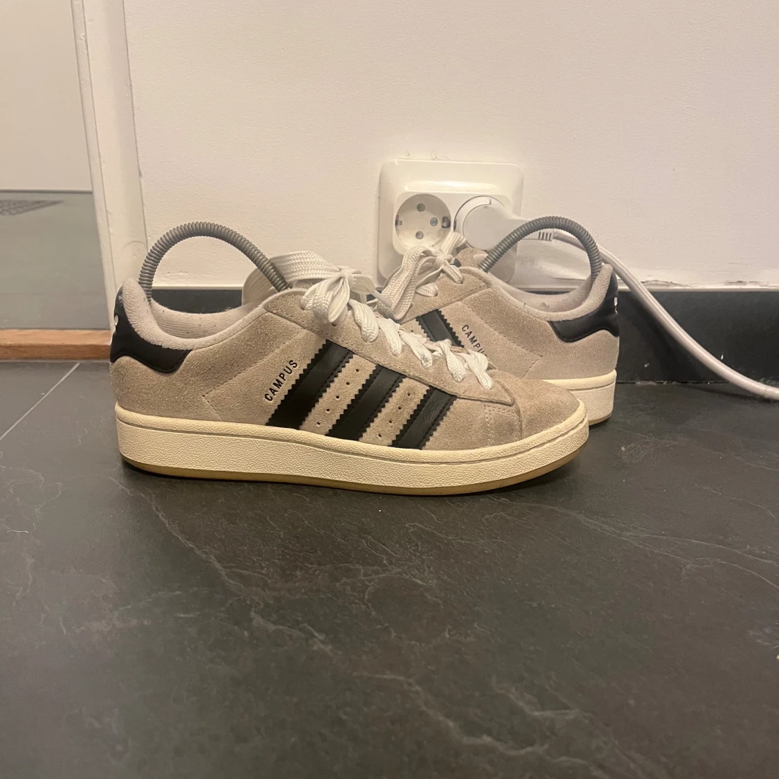 Adidas Campus grå sneakers - 1