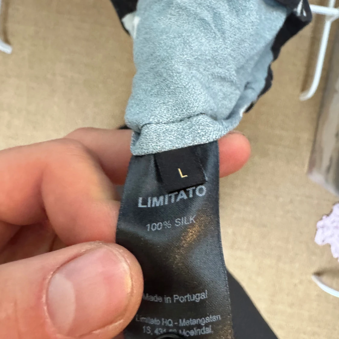 Svart och vit silkesskjorta Limitato - 2