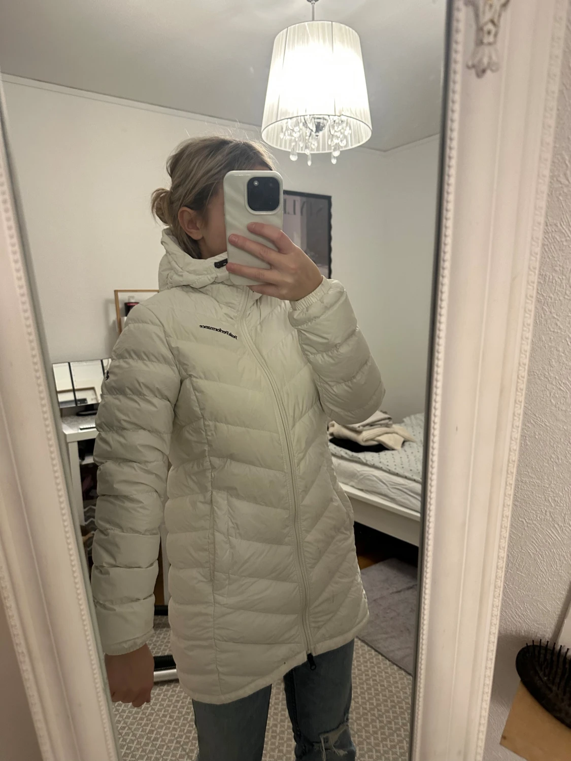 Vit dunjacka Peak Performance XS