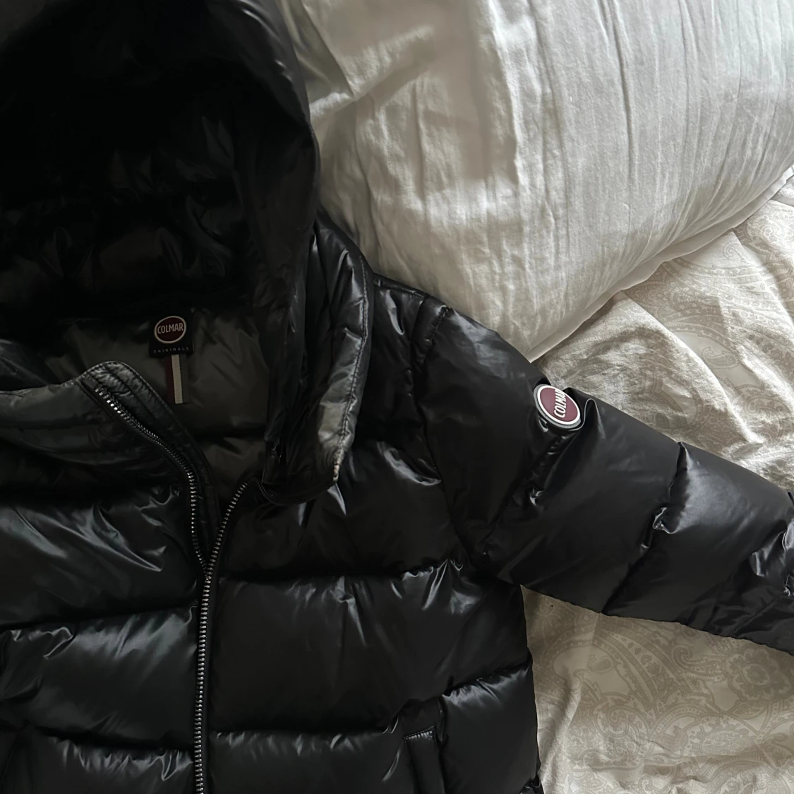 Svart Colmar pufferjacka med huva - 2