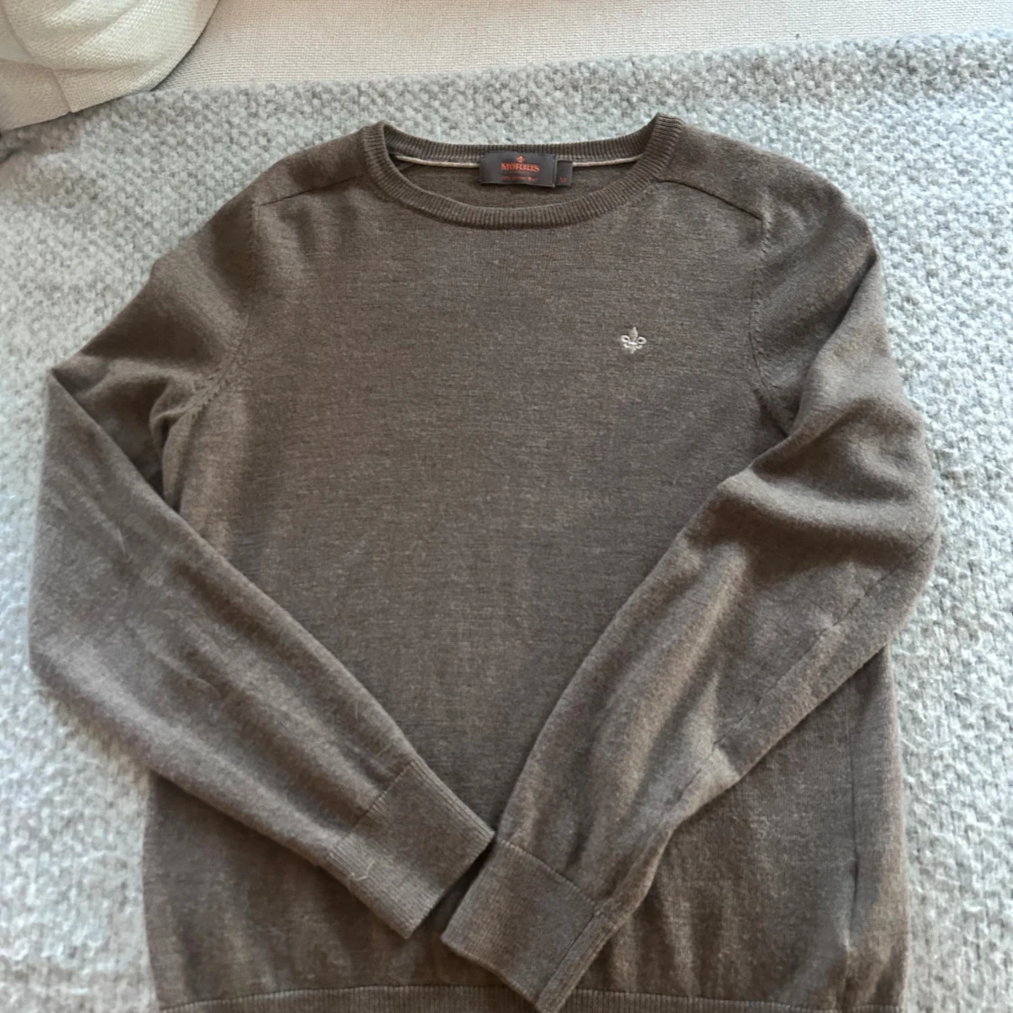 Brun merinoullströja från Morris XS - 1