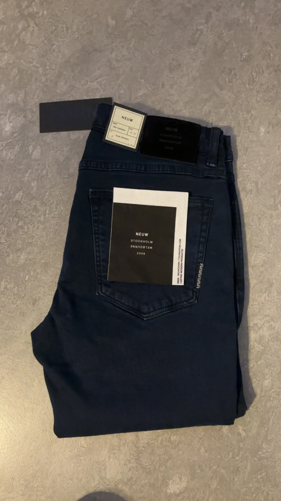 Neuw Ray Tapered jeans mörkblå 31/34