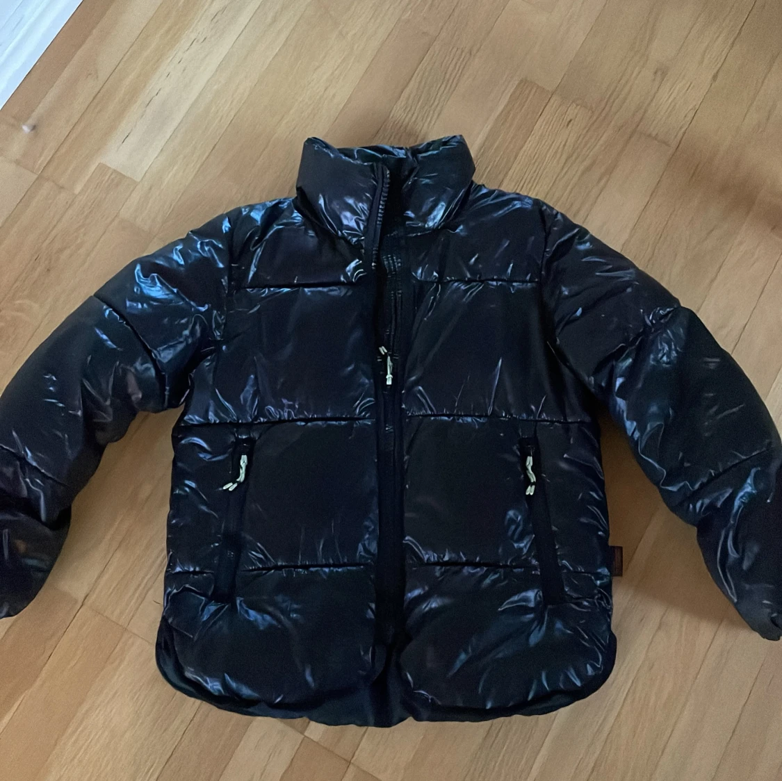 Svart pufferjacka från H&M