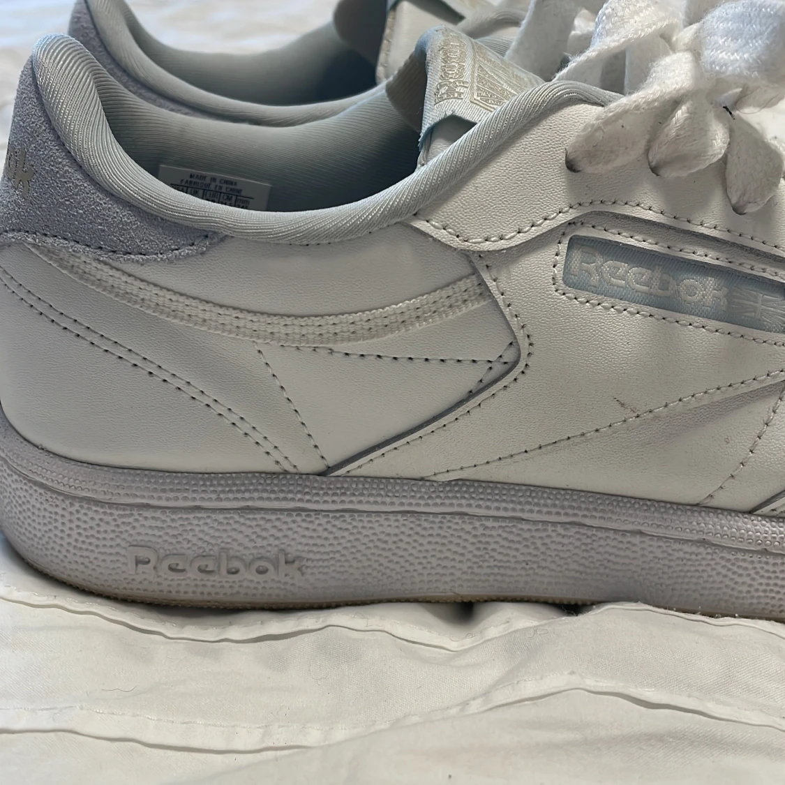 Vita Reebok sneakers med snörning - 2