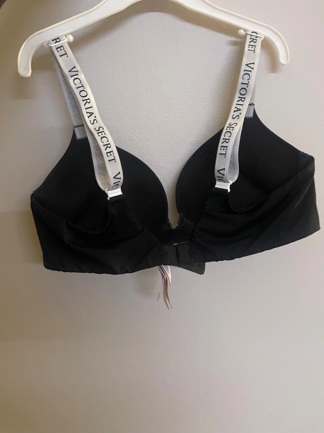 Victoria’s Secret bombshell bra - 1