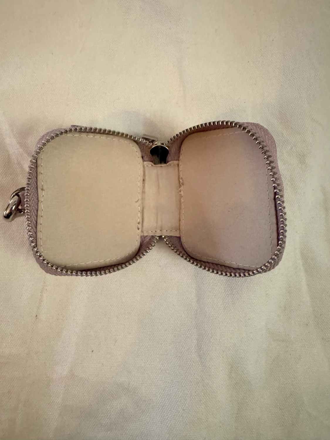 AirPod väska från Ideal of Sweden - 2