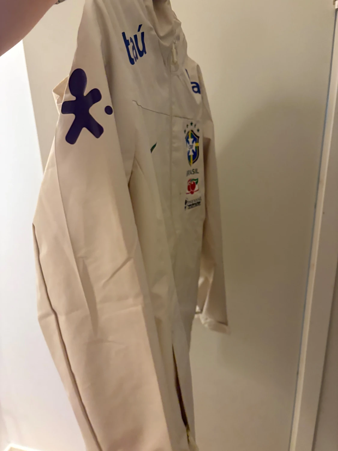 Beige Nike Brasil vindjacka med huva - 2