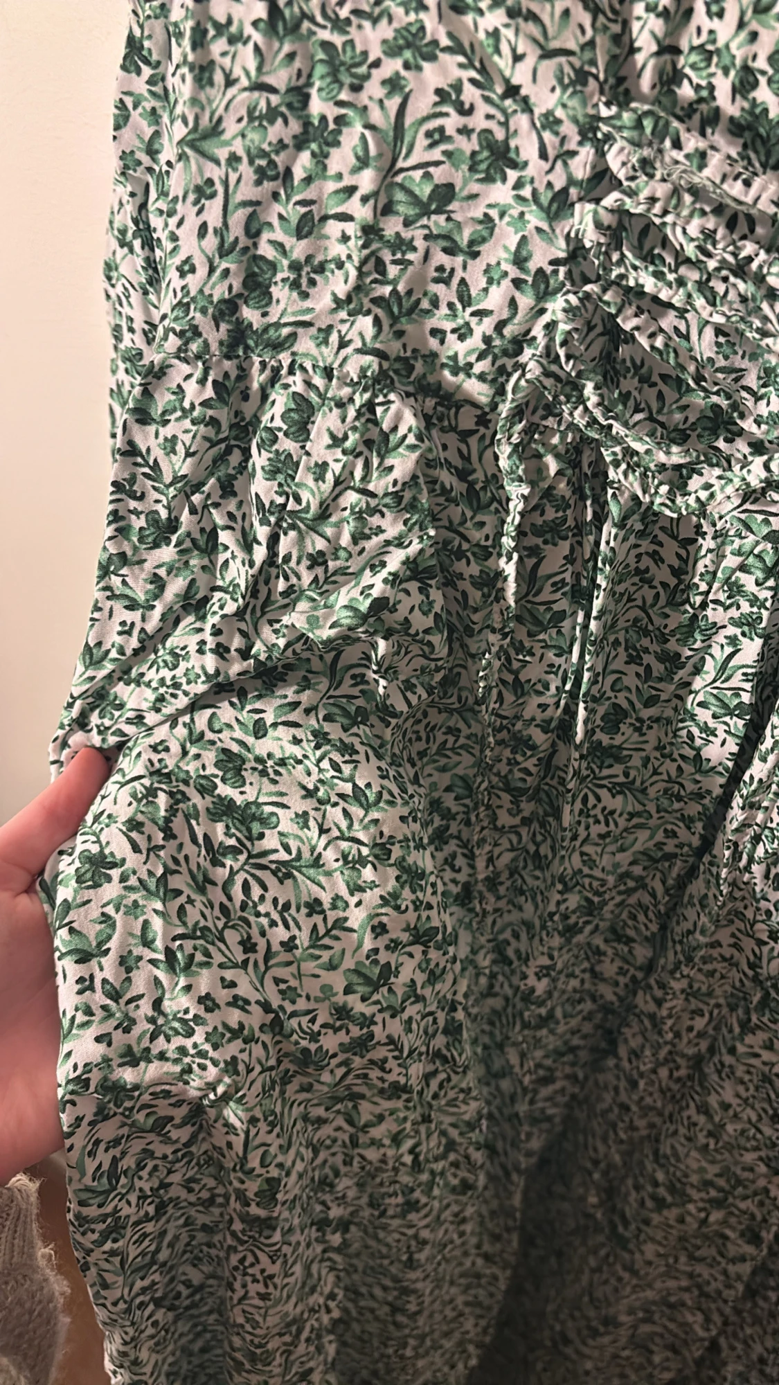 Grönblommig långklänning med knyt - 2