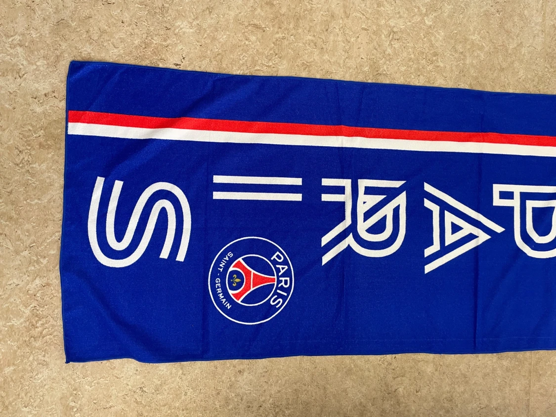 Blå PSG halsduk med logga - 1