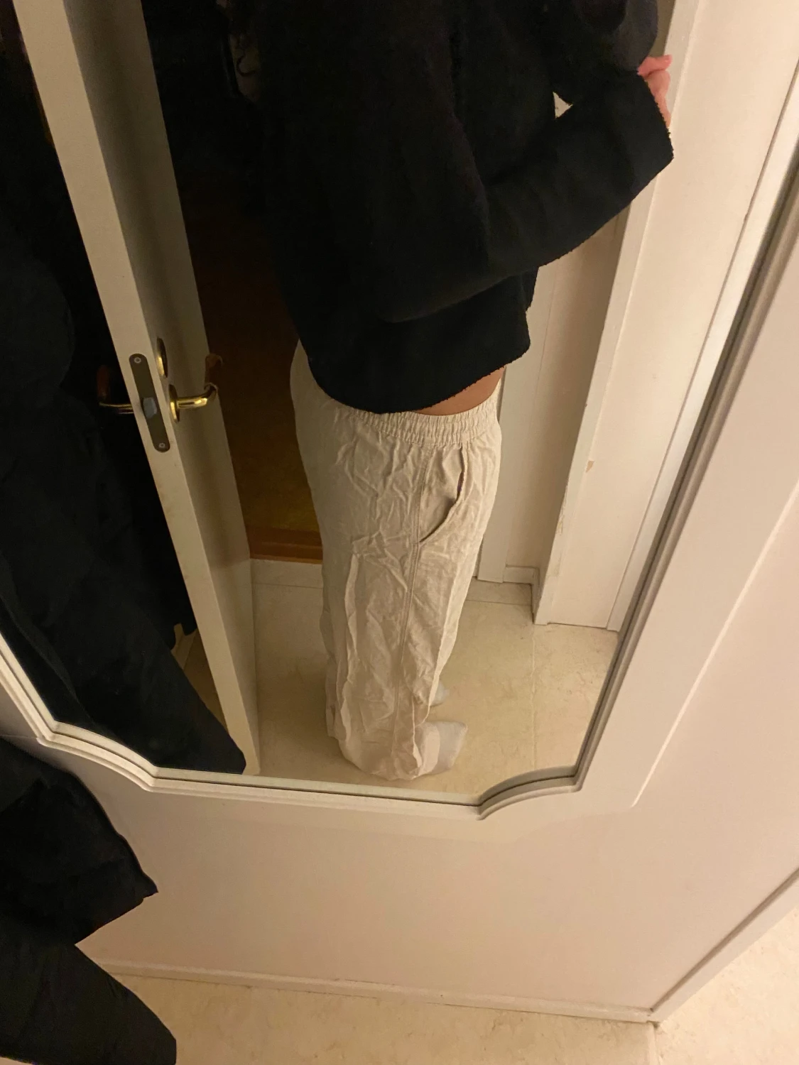 Vita/beiga linnebyxor med snörning - 2