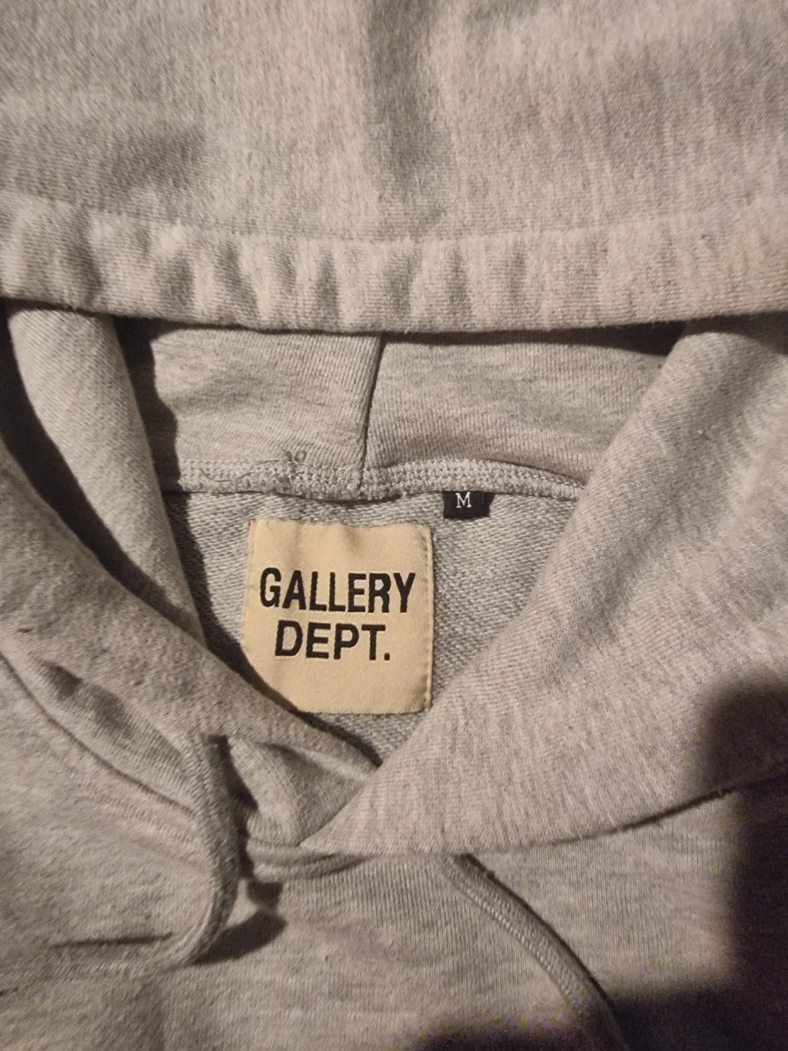 Grå hoodie från Gallery Dept. M - 2
