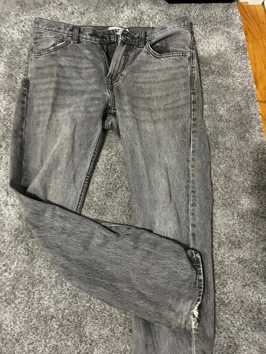 Grå jeans från 157, straight fit