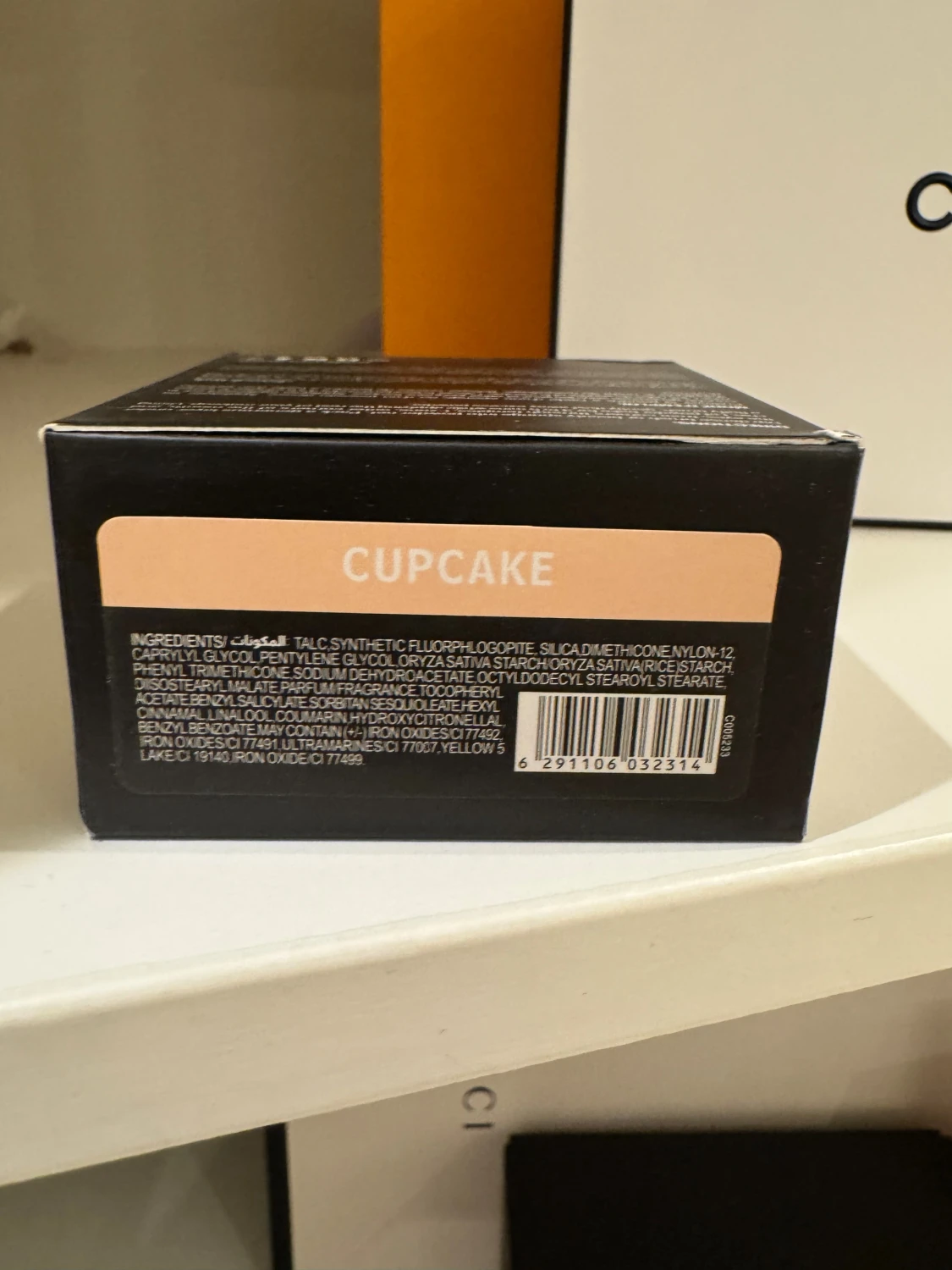 Huda Beauty Easy Bake Cupcake puder - 2