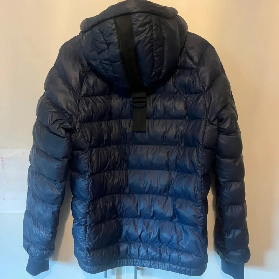 Mörkblå dunjacka Peak Performance S - 1