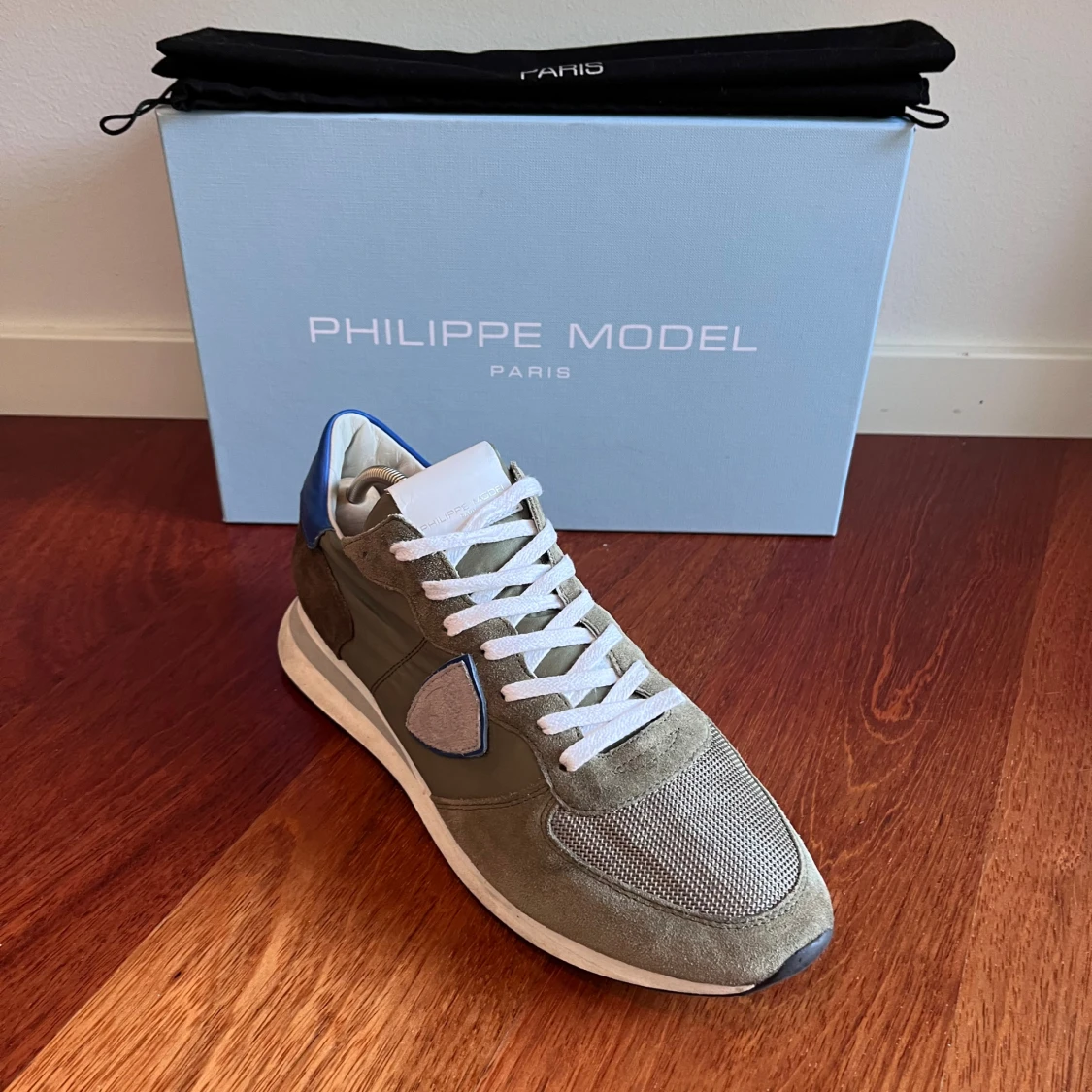 Philippe Model sneakers i olivgrönt - 1