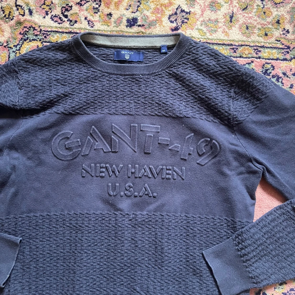 Mörkblå stickad tröja från GANT M - 1