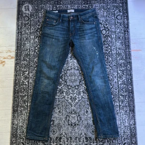 Snygga Slim jeans blå 29/30 - Snygga jeans från Jack n Jones | 29/30 | bra skick 