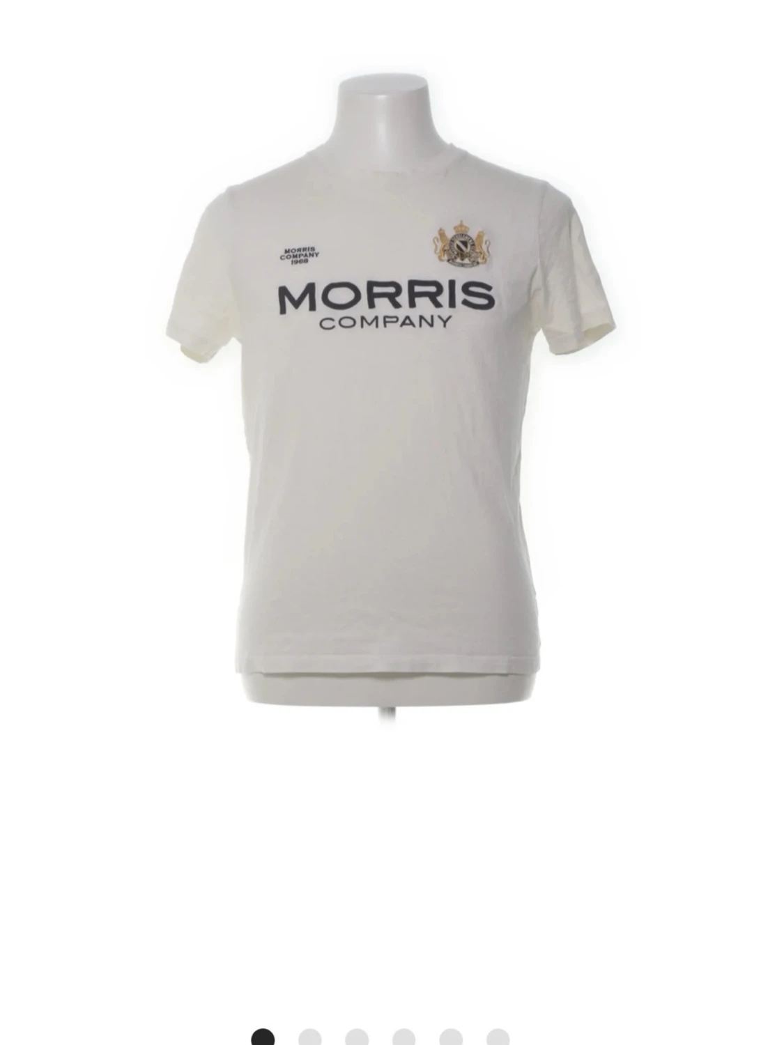 Vit t-shirt från Morris Company