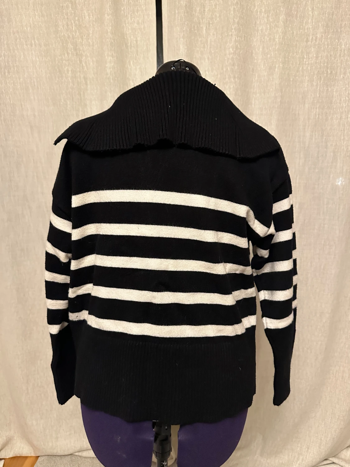 Svartvit randig stickad tröja Zara - 1