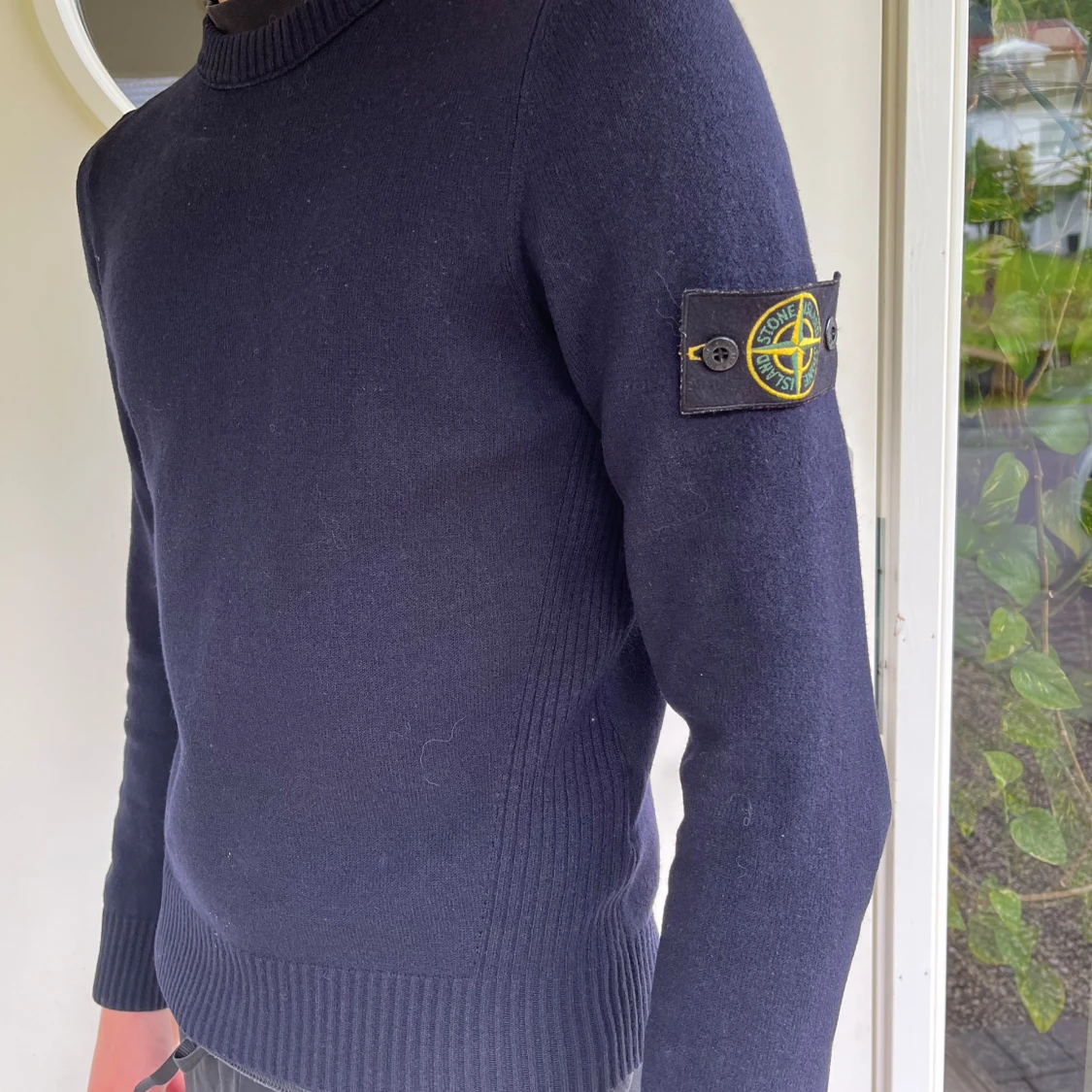 Mörkblå tröja från Stone Island