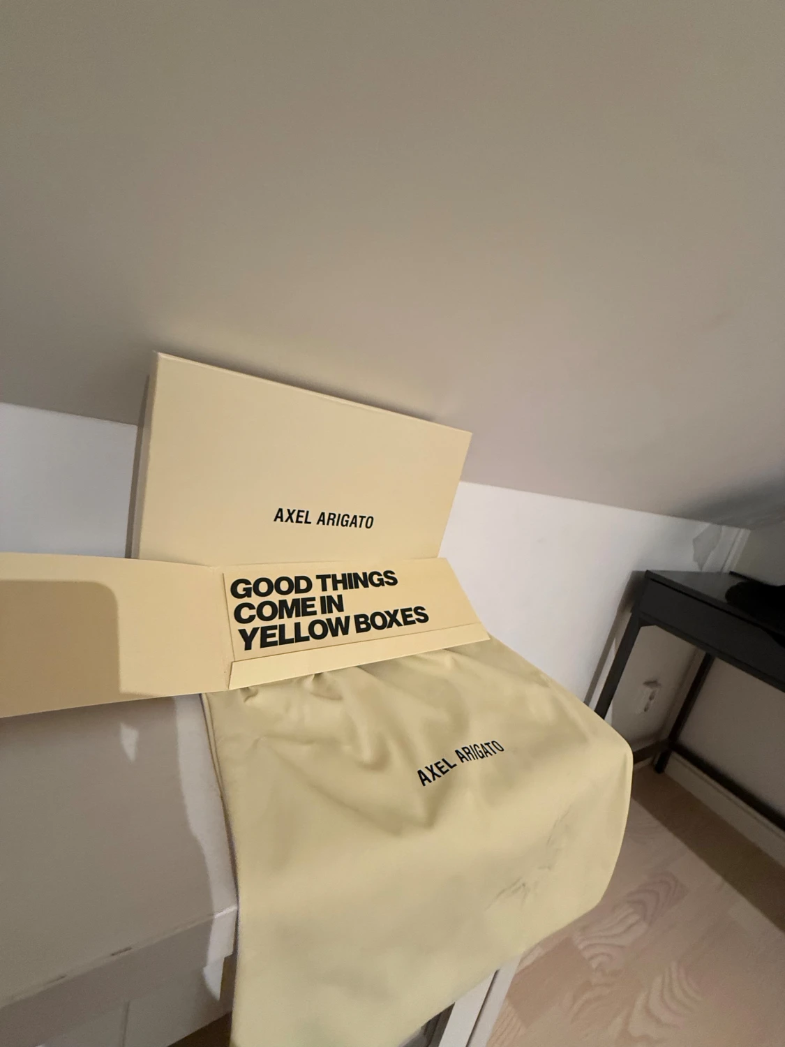 Svarta sneakers från Axel Arigato - 5