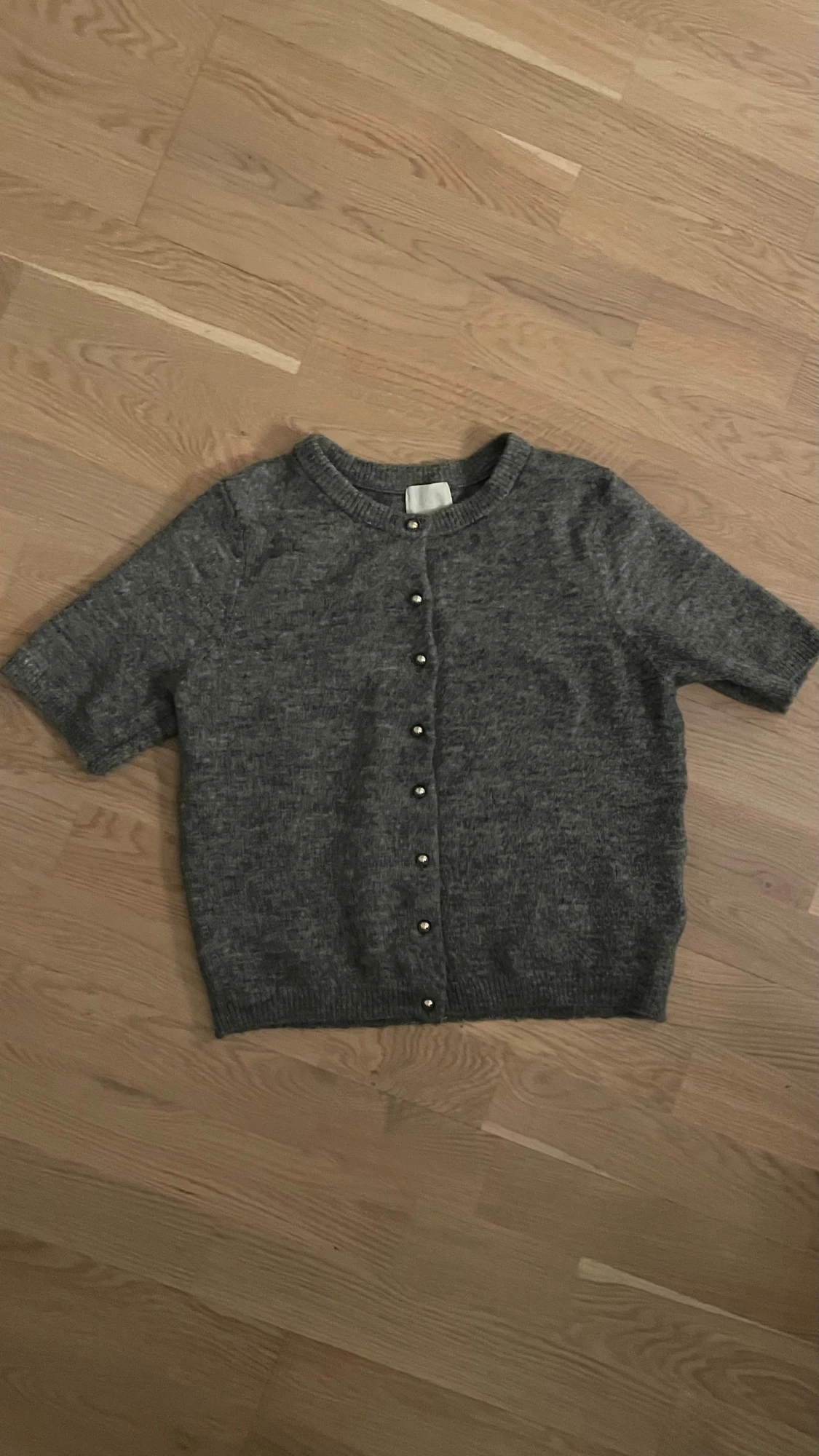 Grå stickad kofta H&M - 1