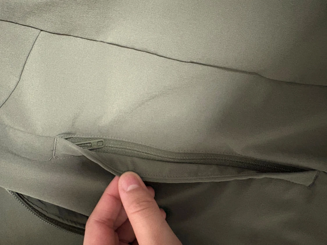 Olivgrön vindjacka från Under Armour - 3