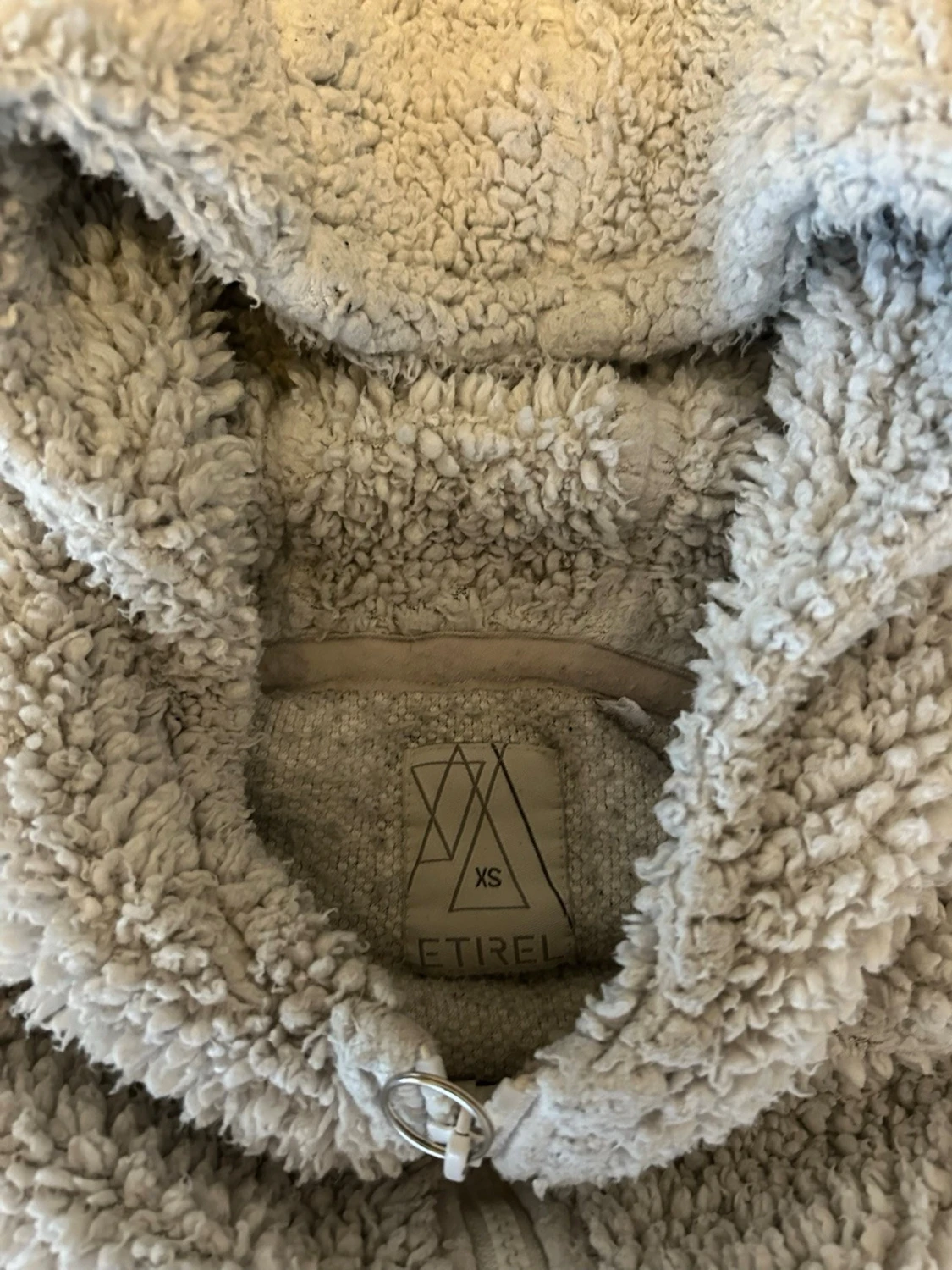 Vit teddyjacka med huva från Etirel - 1