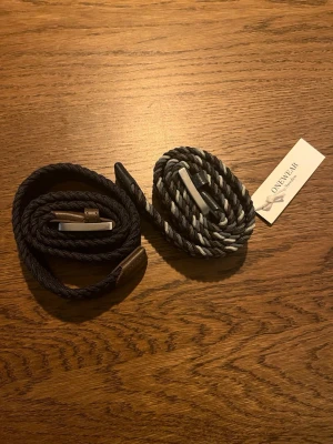 Onewear bälten - Passform 80. Ena märkes taggen saknas på ett av bälten