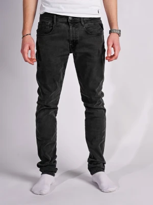 Replay Anbass jeans - Replay Anbass jeans i hög kvalitet med snygg tvätt. Mycket fint skick. Storlek: W33 Modell på bilderna är ca 180 cm lång