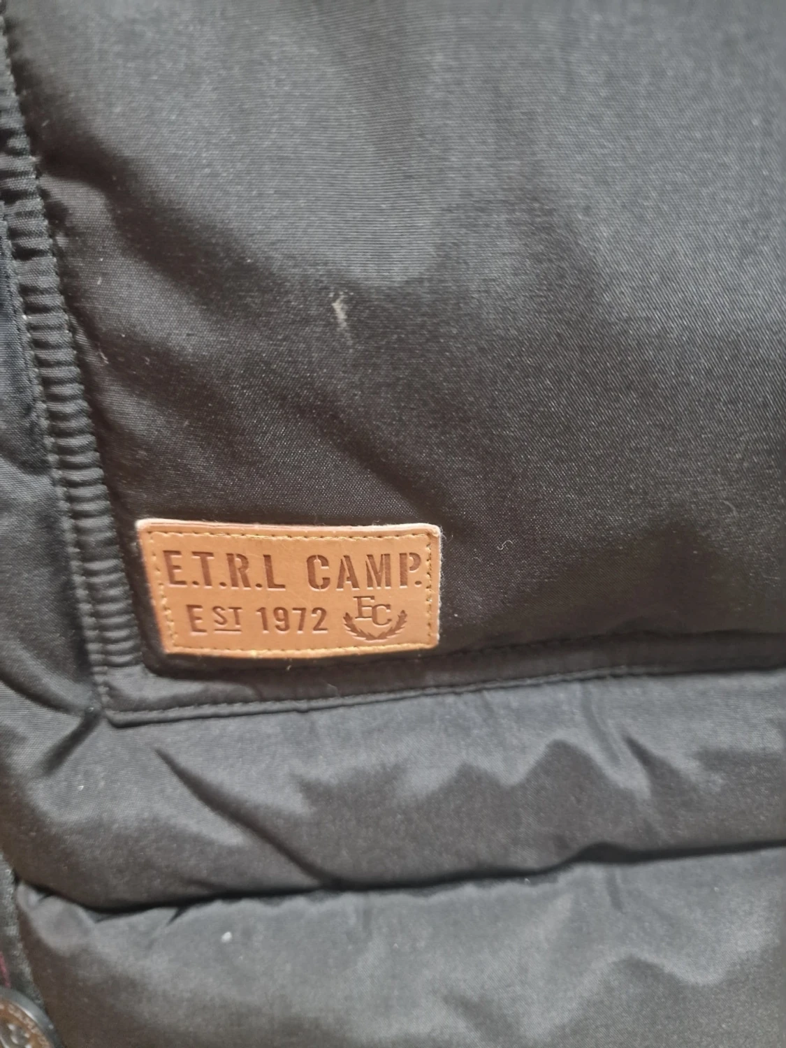 Svart pufferjacka från Etirel - 3