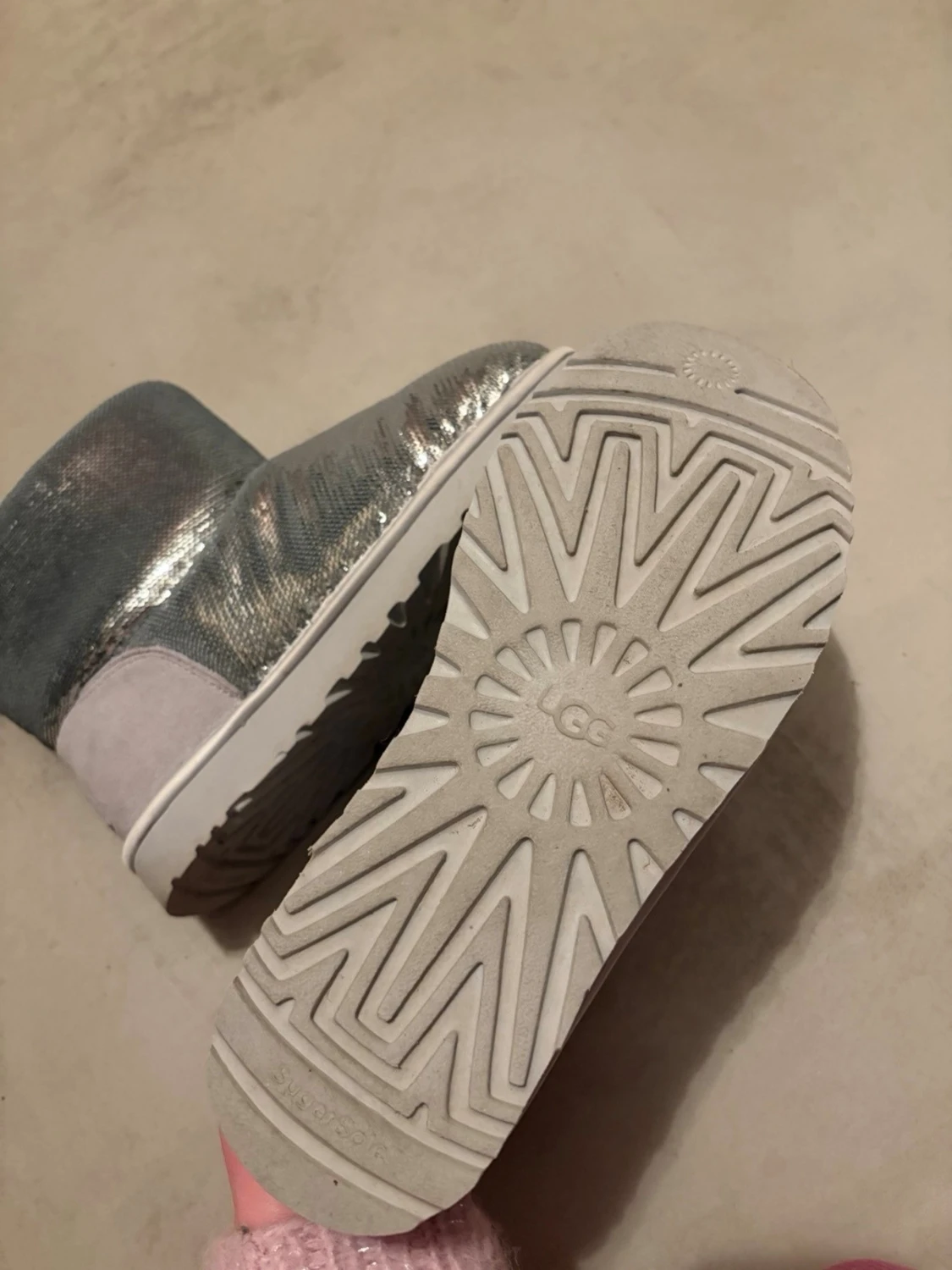 UGG boots med silverpaljetter - 3