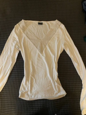 Intimissimi inspirerad tröja  - Fin 