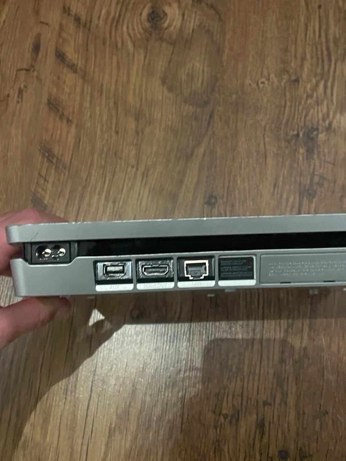 PlayStation 4 Slim Silver Edition - 2