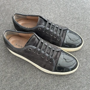 Lanvin Skor | 46 - Lanvin Dbb1 sneakers | Grymt skick! | Storlek 46 | Endast skorna ingår | INGA BYTEN | Fraktar spårbart eller möts upp i U